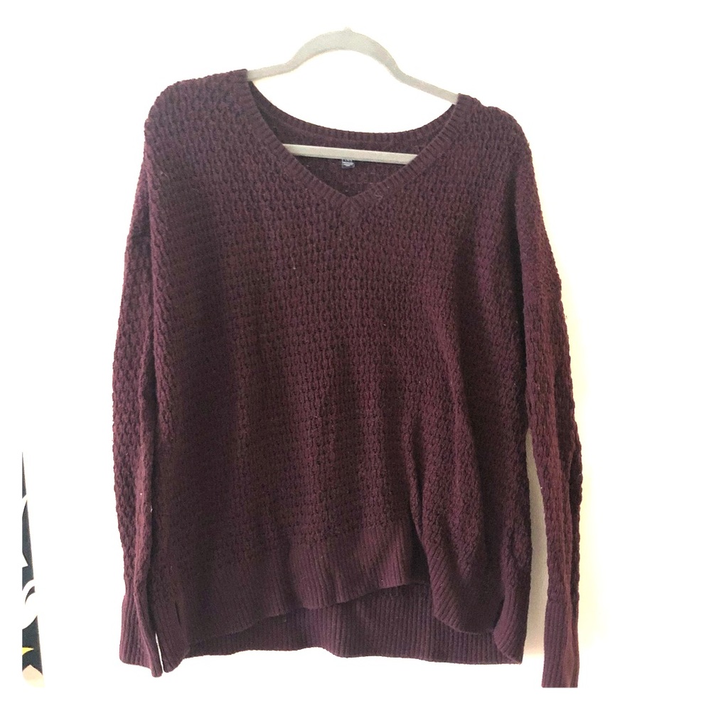 American Eagle sweater